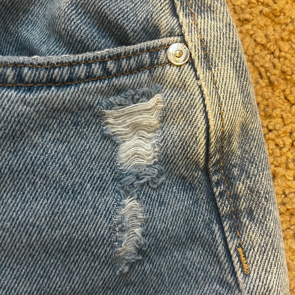 Zara Straight Leg Distressed Jeans - Picture 5 of 6